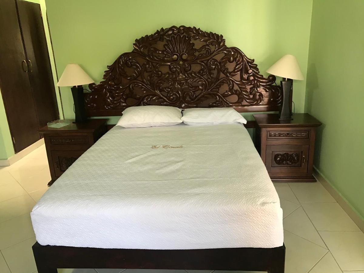 Villa Familiar El Ciruelo Cuernavaca Buitenkant foto